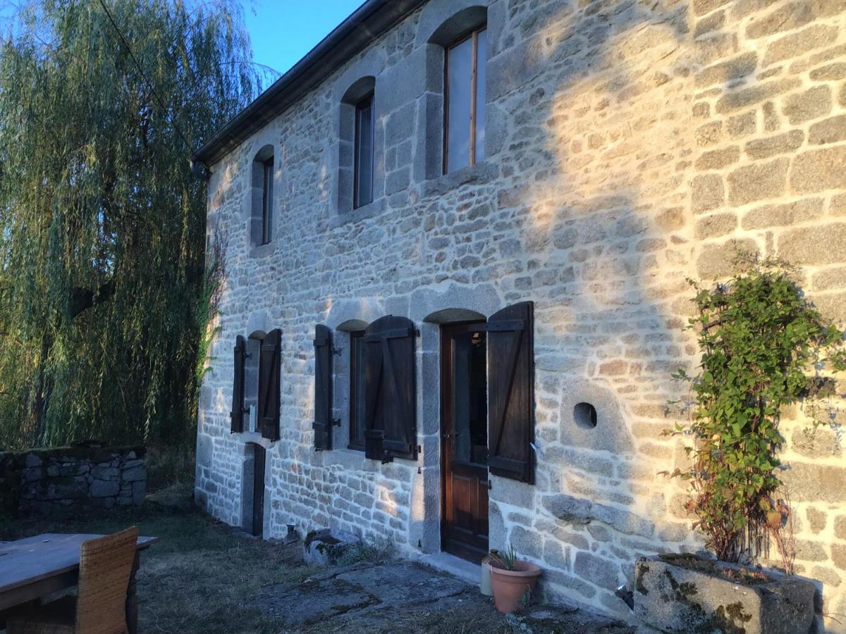 Le Noyer Bed & Breakfast Rougnat Екстериор снимка