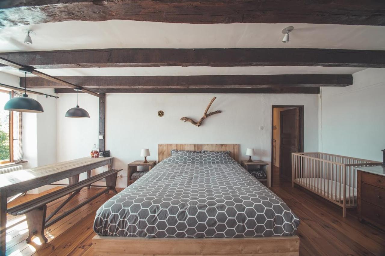 Le Noyer Bed & Breakfast Rougnat Екстериор снимка