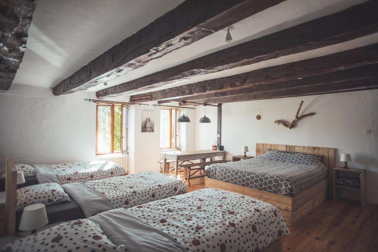 Le Noyer Bed & Breakfast Rougnat Екстериор снимка