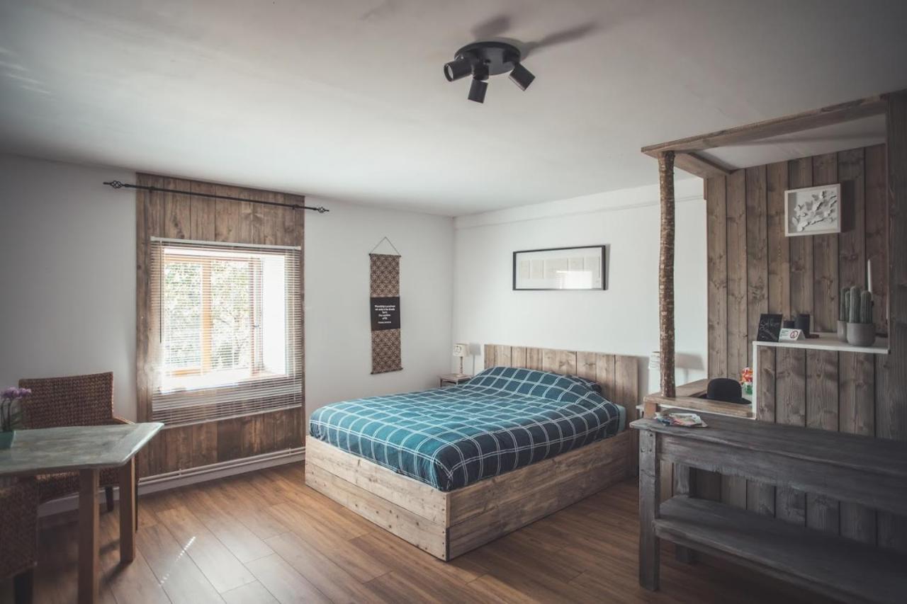 Le Noyer Bed & Breakfast Rougnat Екстериор снимка