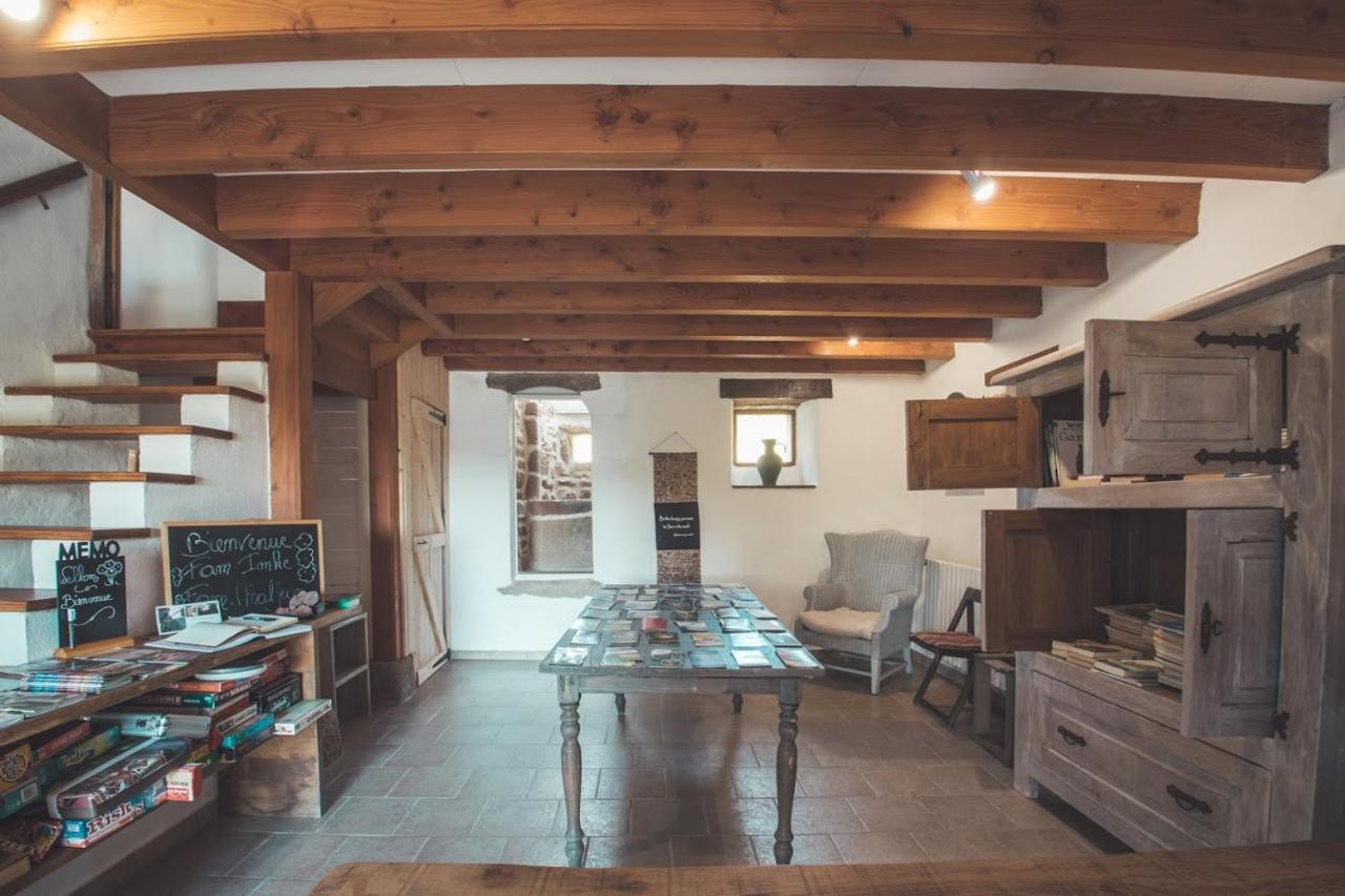 Le Noyer Bed & Breakfast Rougnat Екстериор снимка