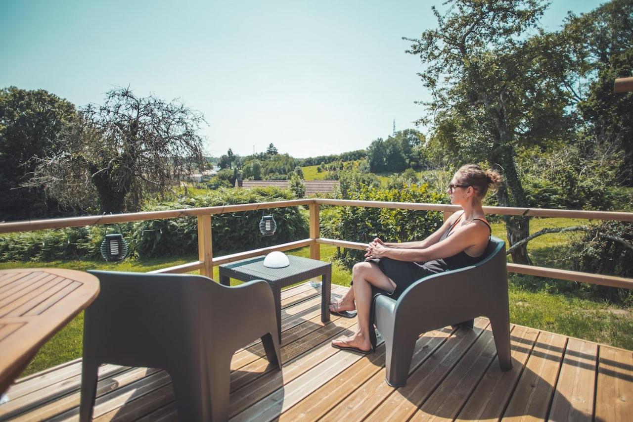 Le Noyer Bed & Breakfast Rougnat Екстериор снимка